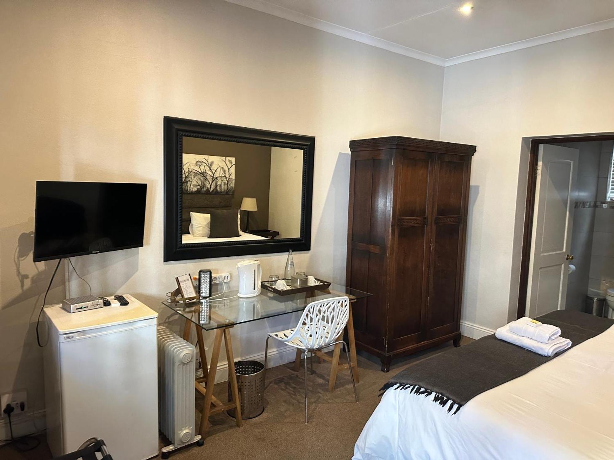 יוהנסבורג Melville Turret Guesthouse מראה חיצוני תמונה